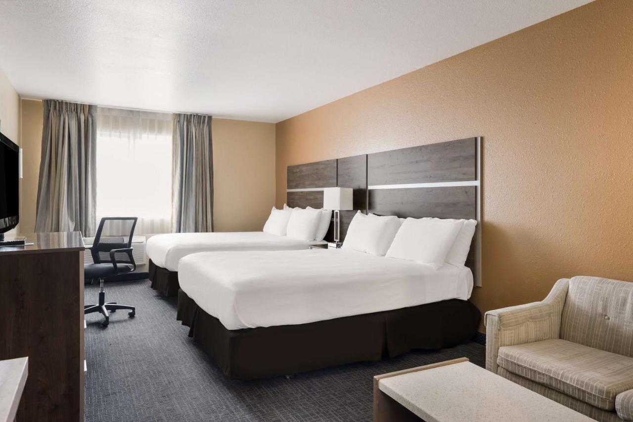 Surestay Hotel By Best Western Wells Kültér fotó