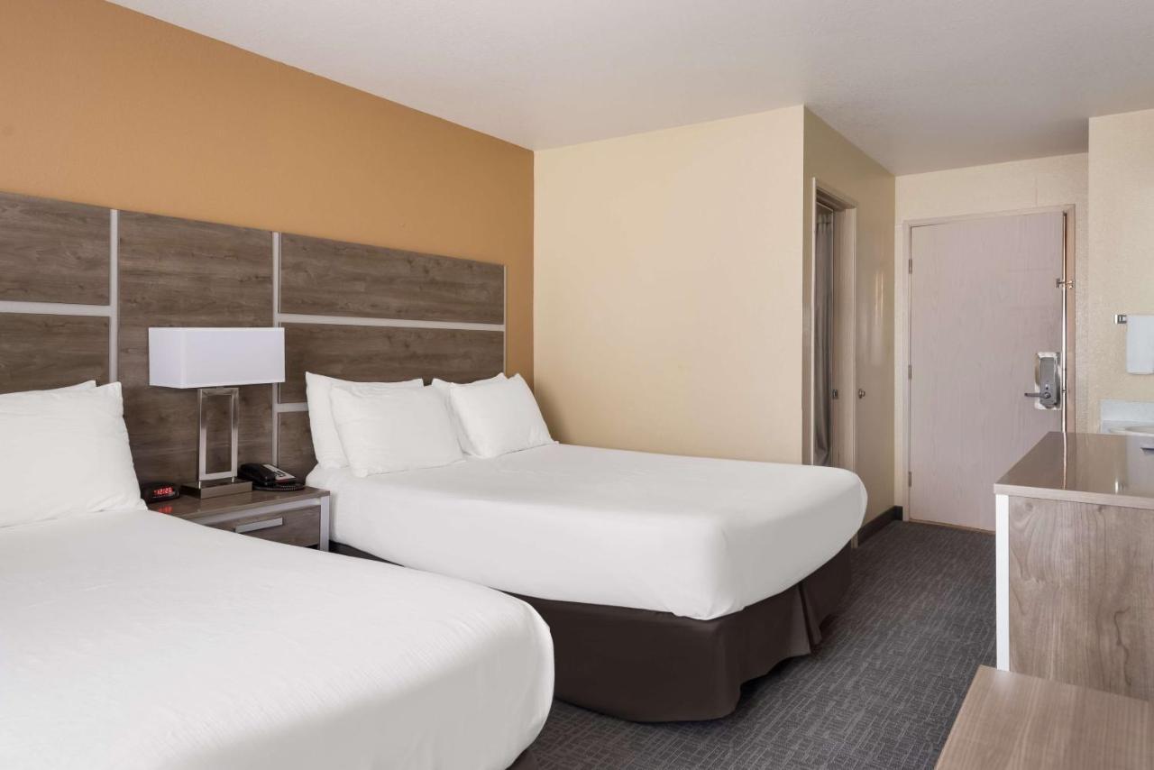 Surestay Hotel By Best Western Wells Kültér fotó