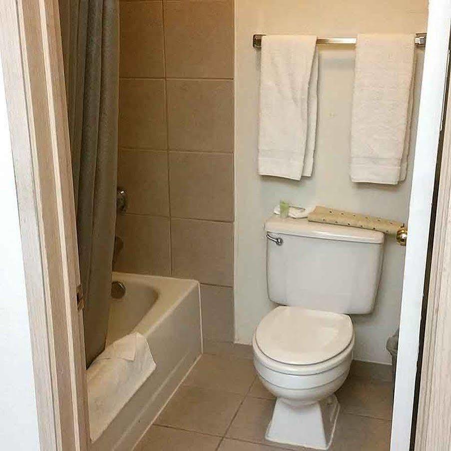 Surestay Hotel By Best Western Wells Kültér fotó